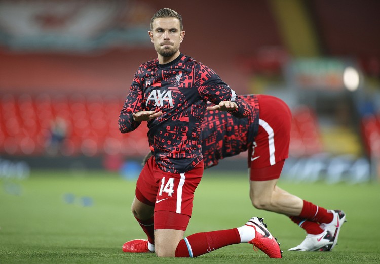 代表皇马出战338场比赛，巴尔韦德成队史出场次数最多的乌拉圭人（出战皇马338场，巴尔韦德成队史乌拉圭球员出场第一人）