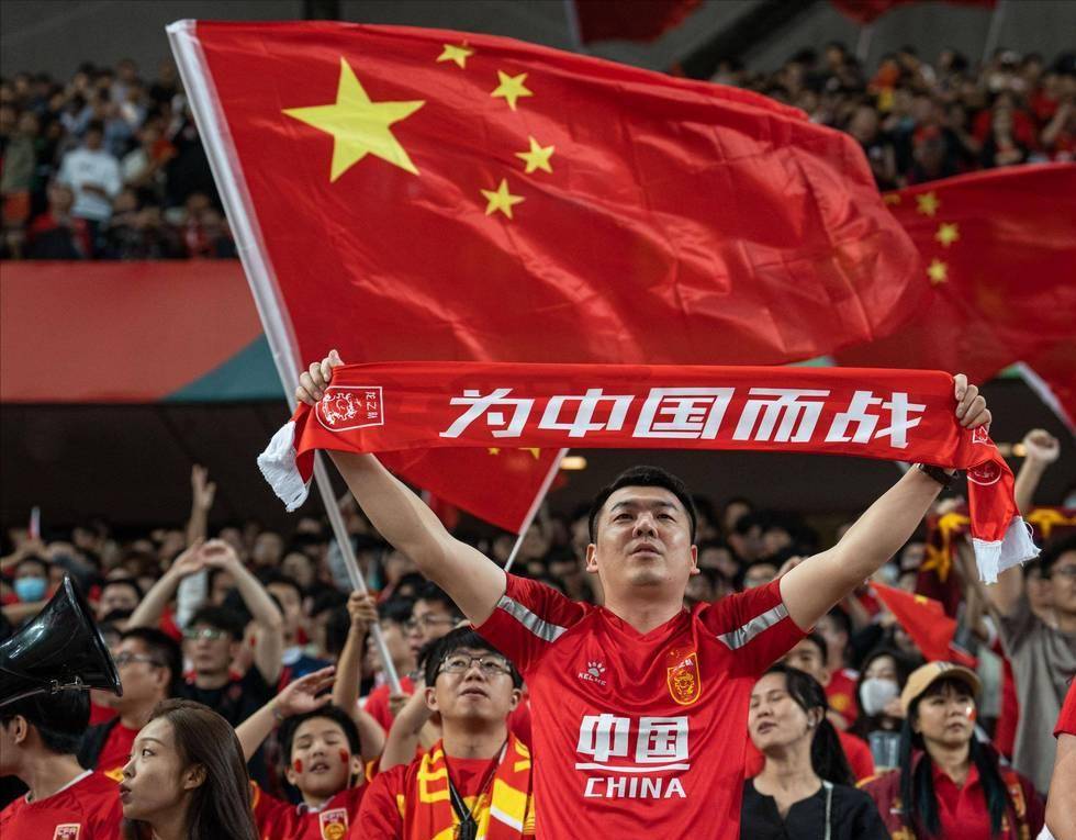 布伦森首节20分创本赛季个人新高，单节20+次数超甜瓜（布伦森首节砍下20分刷新本季单节个人纪录，单节20+次数已超越甜瓜）