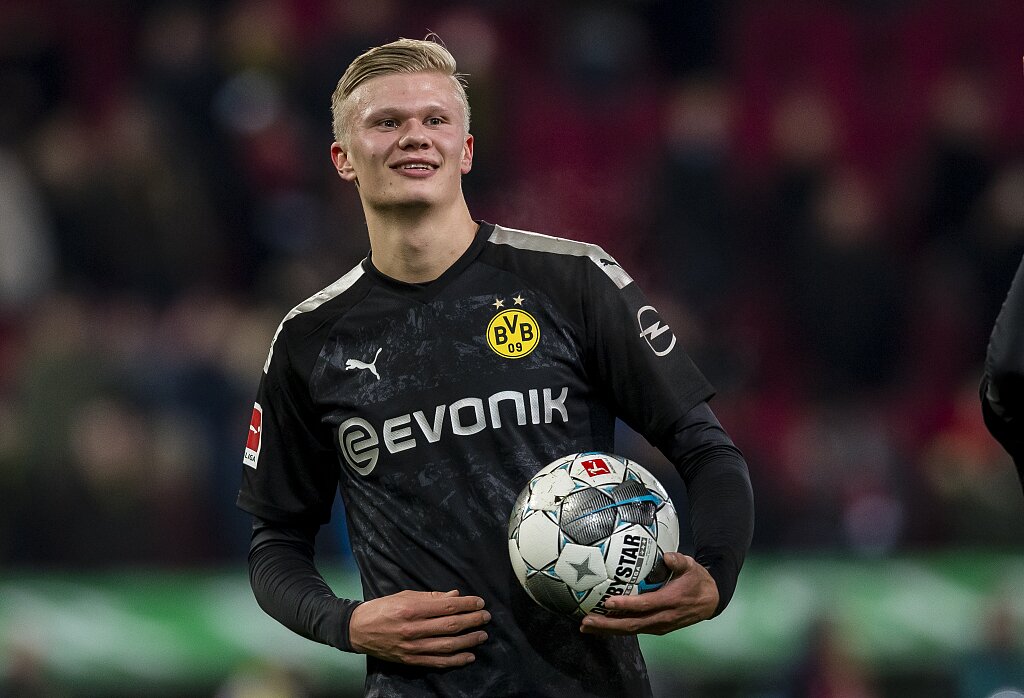 土耳其足协公布对102名涉赌球员处罚结果，其中5人被禁赛1年（土耳其足协通报：102名涉赌球员被处罚，5人禁赛一年）