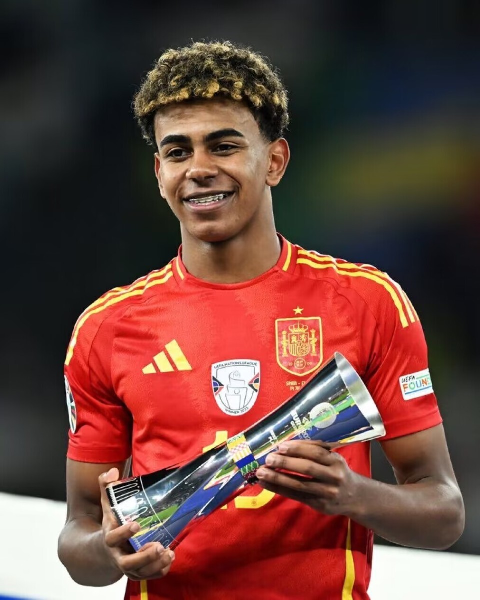 0-2不敌药厂，曼城欧冠主场对德国球队13连胜遭终结（曼城欧冠主场对德队13连胜告终，0-2负于勒沃库森）