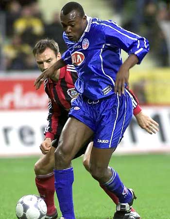 灰熊连续制造惊喜成为黑马（灰熊频频爆冷跃升黑马）