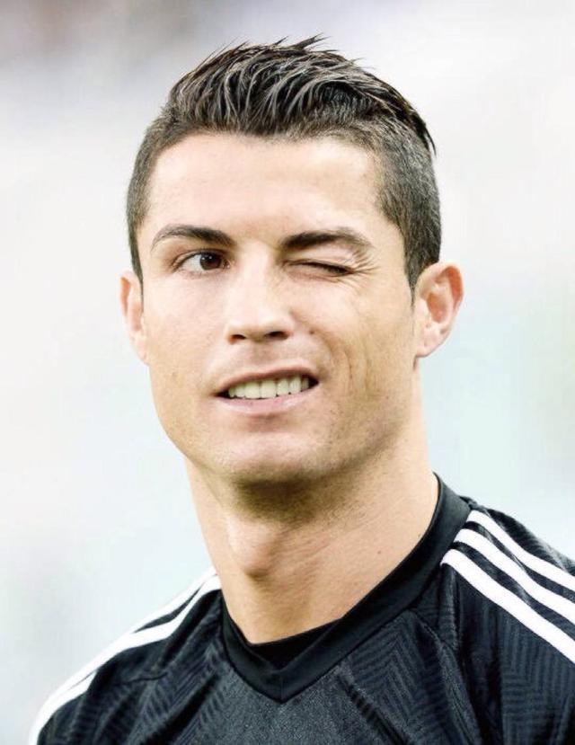 独臂运动员王家超以铁人三项重写人生节奏（独臂选手王家超用铁人三项改写人生节拍）