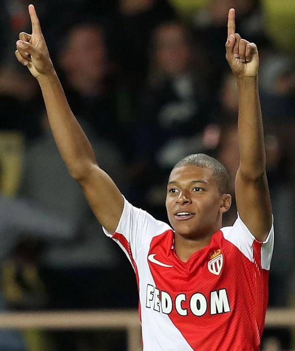 湖人东契奇组合净效率+13.5，詹姆斯替换后跌至-13.1（湖人搭东契奇组合净效+13.5，换成詹姆斯后降至-13.1）