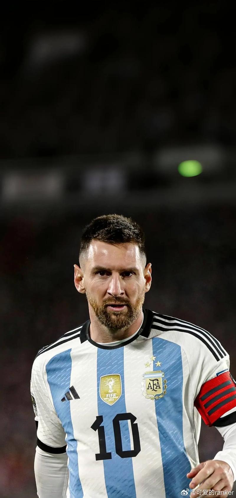 TA：桑切斯最近在逐渐进步，他已成为英超最可靠的门将之一（TA：桑切斯状态稳步提升，已跻身英超最可靠门将行列）